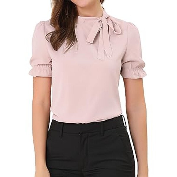 Blusa con lazada al cuello (pussy bow)