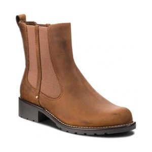 Bota de cano médio com salto baixo